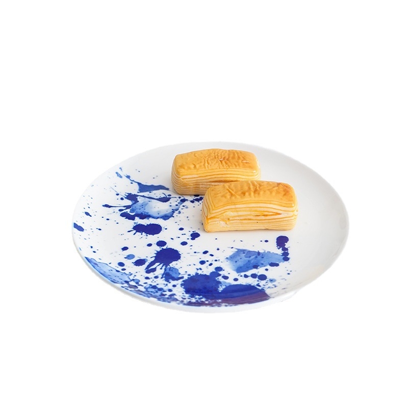 Farfurie de cină din porțelan cu model de pictură în cerneală, rotundă, suprafață glazurată, potrivită pentru hoteluri și mese