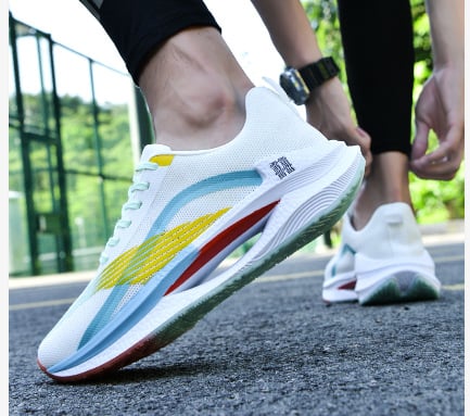 Muške tenisice za trčanje - prozračne, lagane, gornji dio od tkanine, mrežasti uložak, gumena potplata