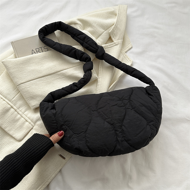 Női crossbody válltáska, utcai stílus, Oxford anyag, vízszintes négyzet alak, cipzáras nyitás, belső zseb a telefonhoz