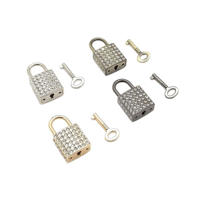 Somas atslēga - cinka sakausējums, ar diamantu inkrustācijām, pret zādzībām, ceļojumu piederums ar street-fashion stilu