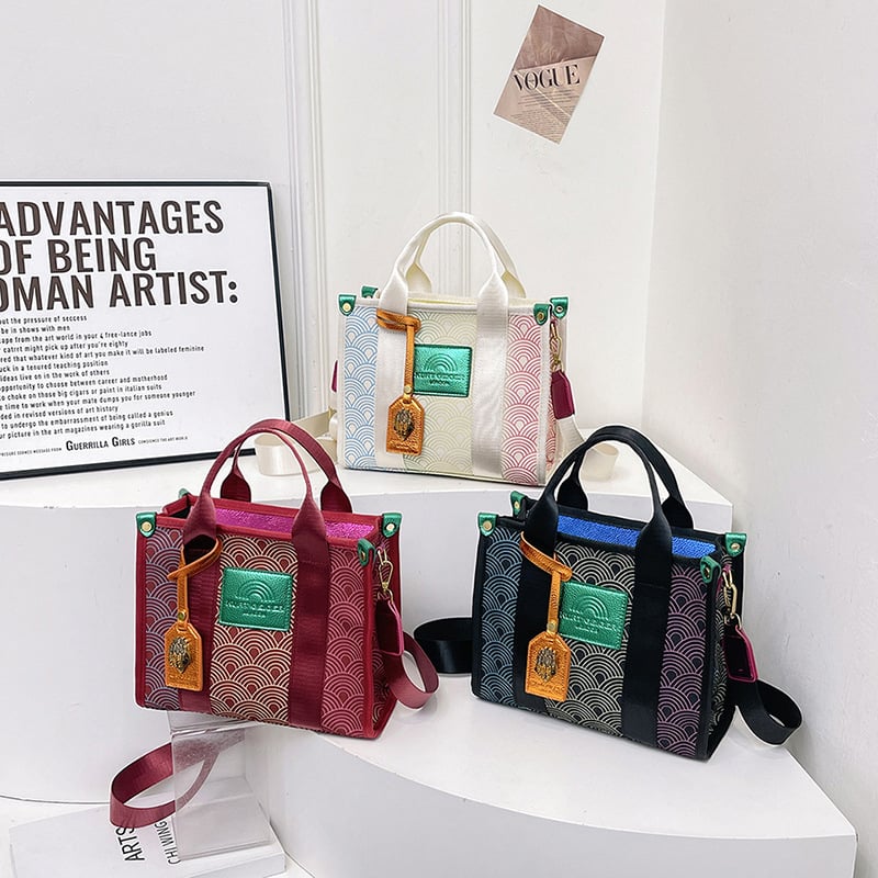 Texturált embossált válltáska nőknek, Oxford szövet, cipzáros nyitás, vízszintes négyzetes forma, egyetlen vállpánt, belső zsebbel