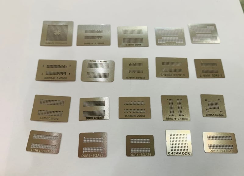 Set de 20 plase din oțel BGA universal, pentru lipire manuală a bilelor, încălzire directă, plasă mică, plasă de acoperire cu tin, plasă memorică; Tip: flocking; Brand: Good Welding; Import: Nu; Procesare: Nu