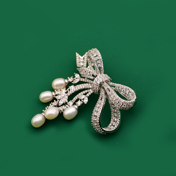 Bros s mašnicom i resicama, prirodni slatkovodni biser, koreanski stil