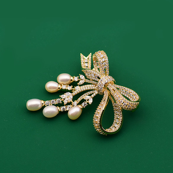 Bros s mašnicom i resicama, prirodni slatkovodni biser, koreanski stil