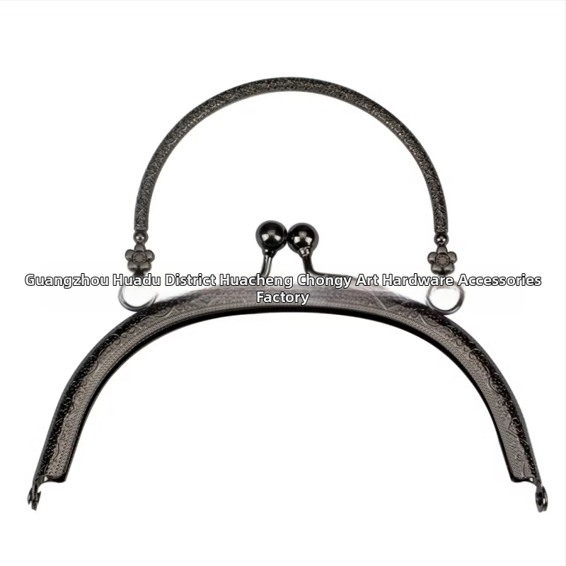 Geležies rankinės aksesuaras, prekės ženklas Chuangyi bags, vientisas raštas, vasara 2023