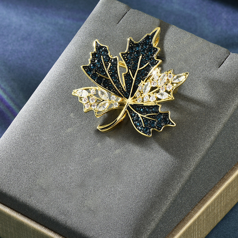 Metalna broš s oblikom lišća, dijamantna obrada, Name Ba, za žene