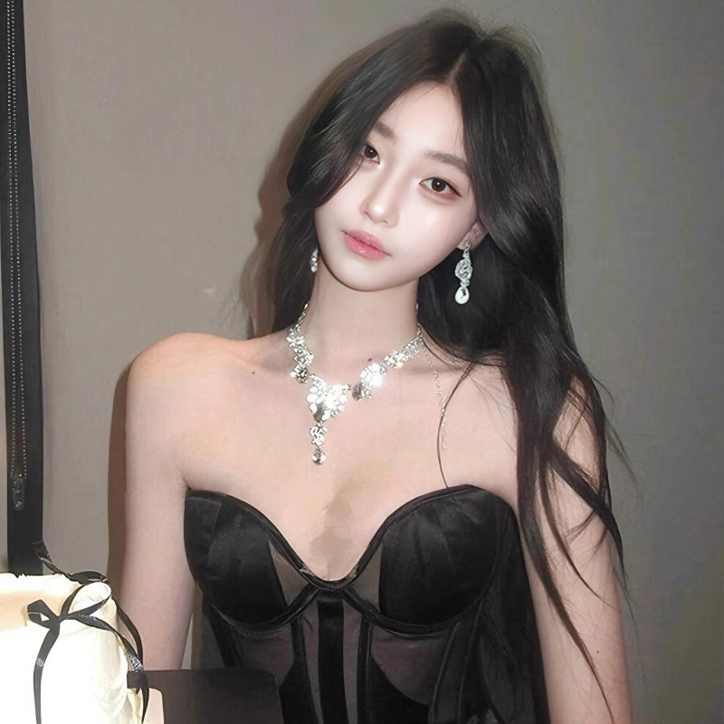 Set colier și cercei, picătură în formă de cristal sintetic, lanț clavicular, stil luxos lejer