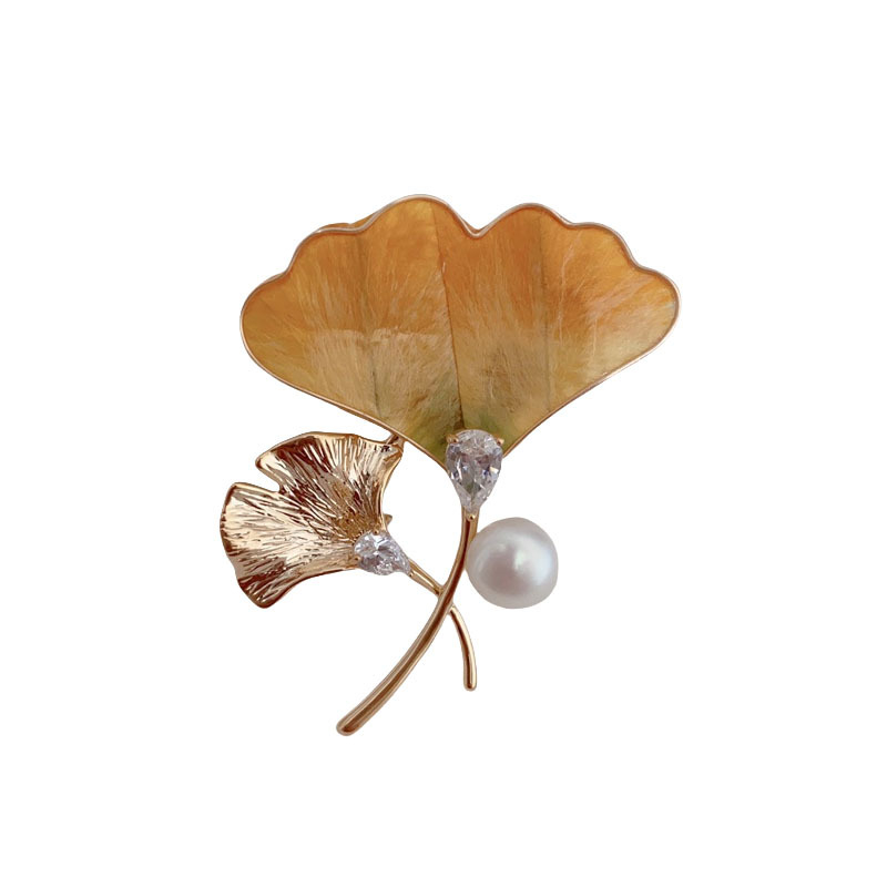 Broșă de cupru cu frunză de ginkgo, placare electrolitică, unisex