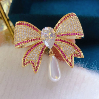 Bakrena broš u obliku mašne, elektroplatiranje, podrijetlo Yiwu, ljeto 2024