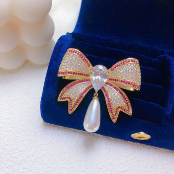 Bakrena broš u obliku mašne, elektroplatiranje, podrijetlo Yiwu, ljeto 2024