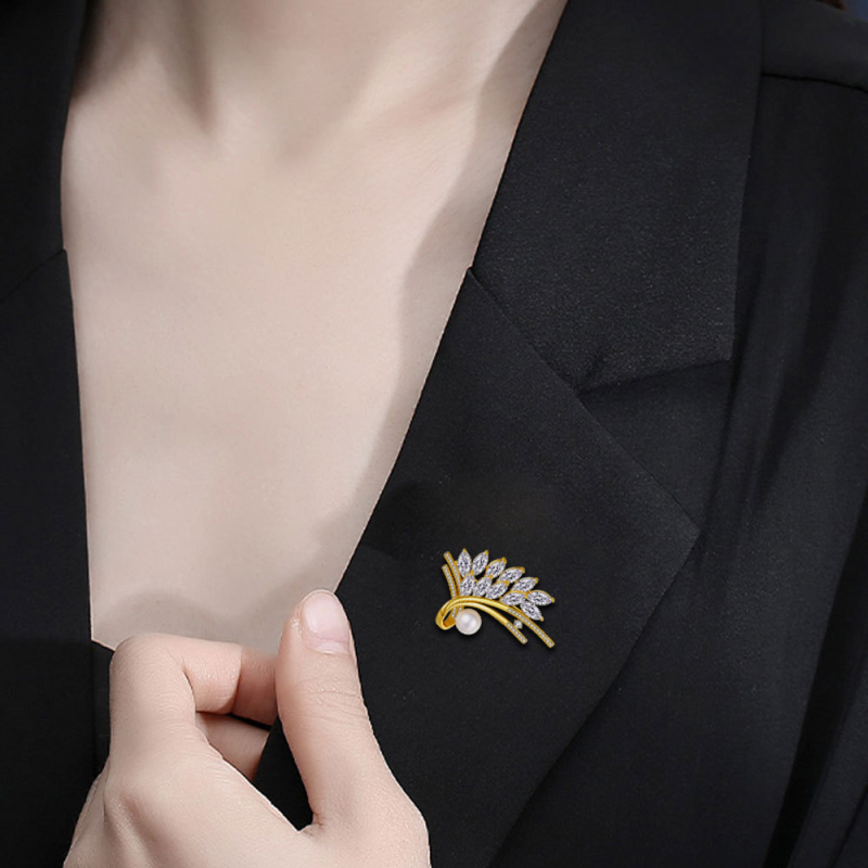 Broš od srebra 925, slatkovodna biser, lišćni dizajn, za žene