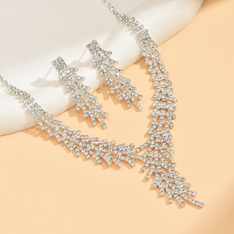 Set ogrlice i naušnica s križem – Mist Man, legura, bambus lanac, s rhinestones, geometrijski dizajn
