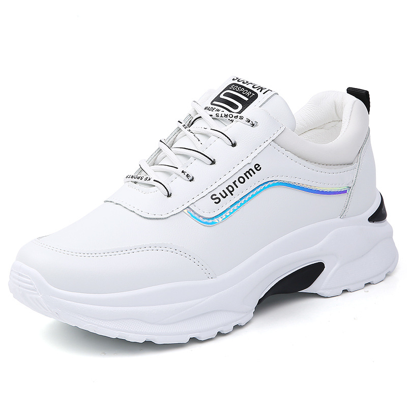 Спортни обувки за бягане – горна част от двуслойна телешка кожа, гумена подметка, кръгъл нос, нисък ток 1-3 см, връзки отпред