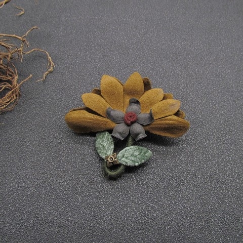 Broš – originalni dizajn, unisex, miješani materijali, dekoracija