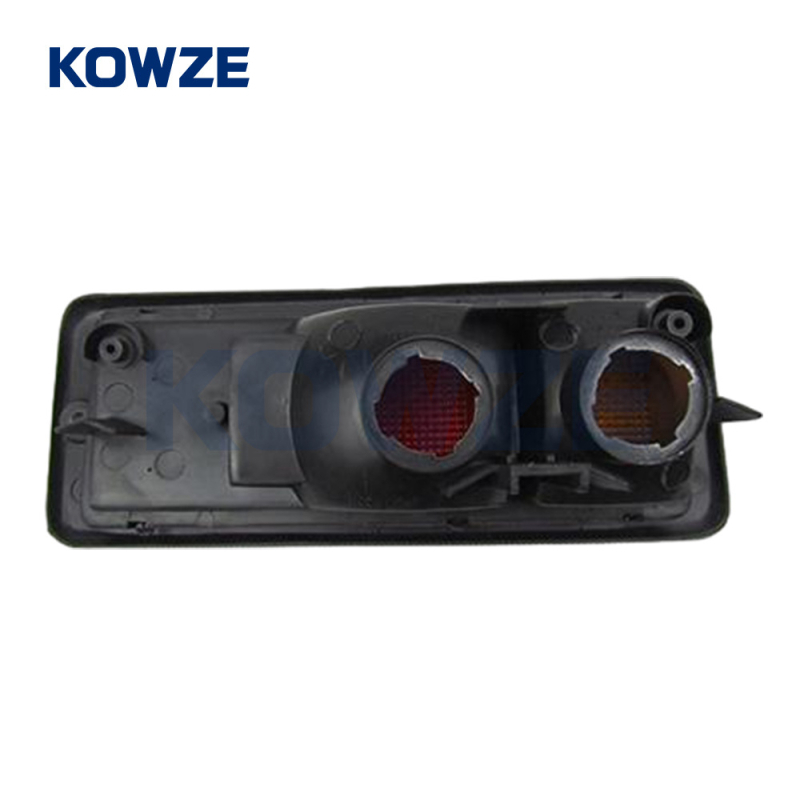 KOWZE Pajero 4D56 4M40 stražnje svjetlo za branik – lijevo i desno, MR124963 MB861939 / MR124964 MB861940