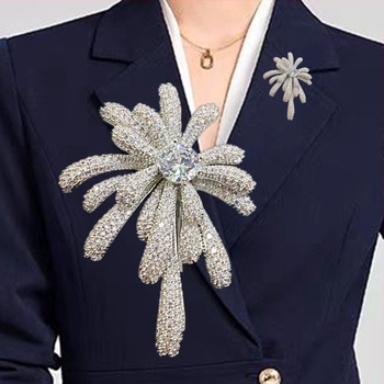 Meďová brošňa s inlaid zirkónom, dámsky štýl, univerzálny doplnok, s kovovým povrchom