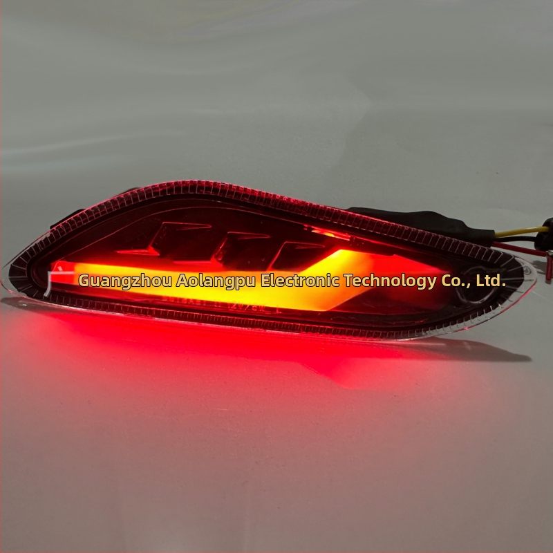 LED predné a zadné smerovky pre Vespa Sprint 50/125/150 (2014–2023), OT038, ABS, 12V