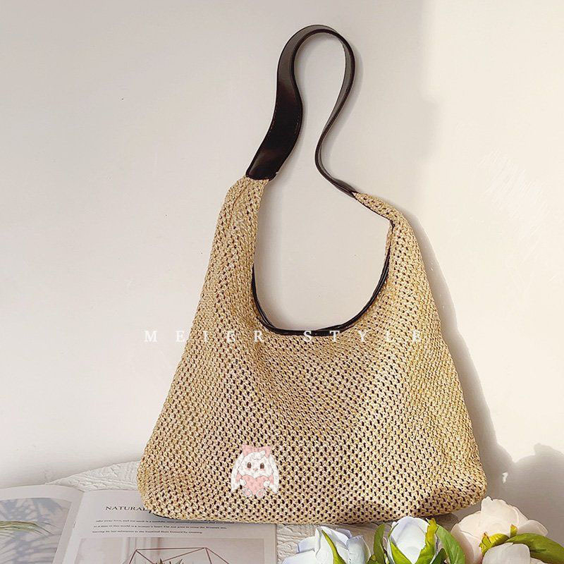 Geantă Tote Corduroy — Capacitate mare; Închidere magnetică; Captușire: iarbă; Stil vacanță plajă