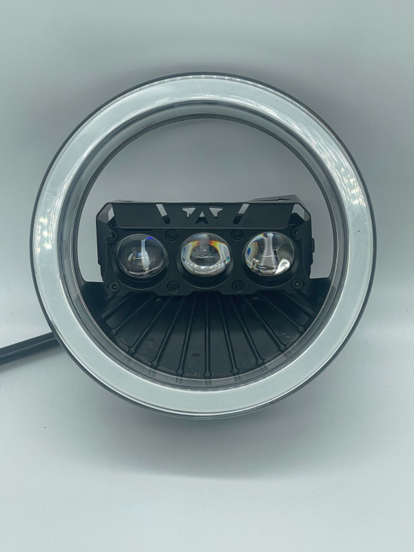 Φανάρι μοτοσικλέτας με τρεις φακούς — Αλουμινένιο περίβλημα, 20W, 9–30V, 6000 lm, IP67