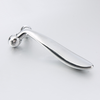 Lice masažer s 3D valjkom – Hewei S18, kućište s brušenim završetkom, izdanje 2021