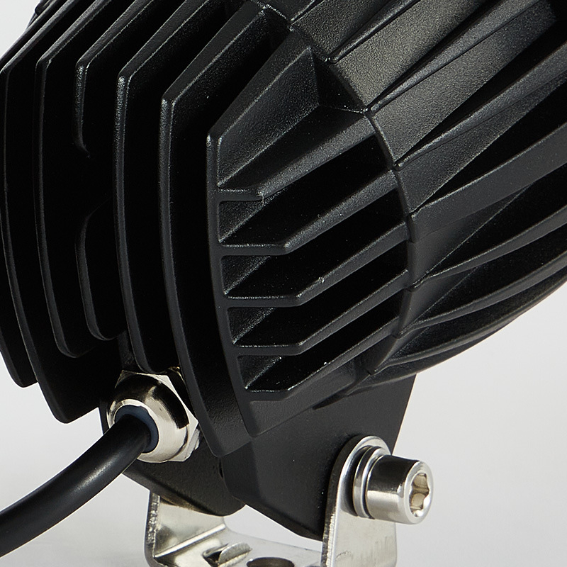 LED reflektor za auto i motocikl 12V, 50W, LED7070, 3218 lm, IP68