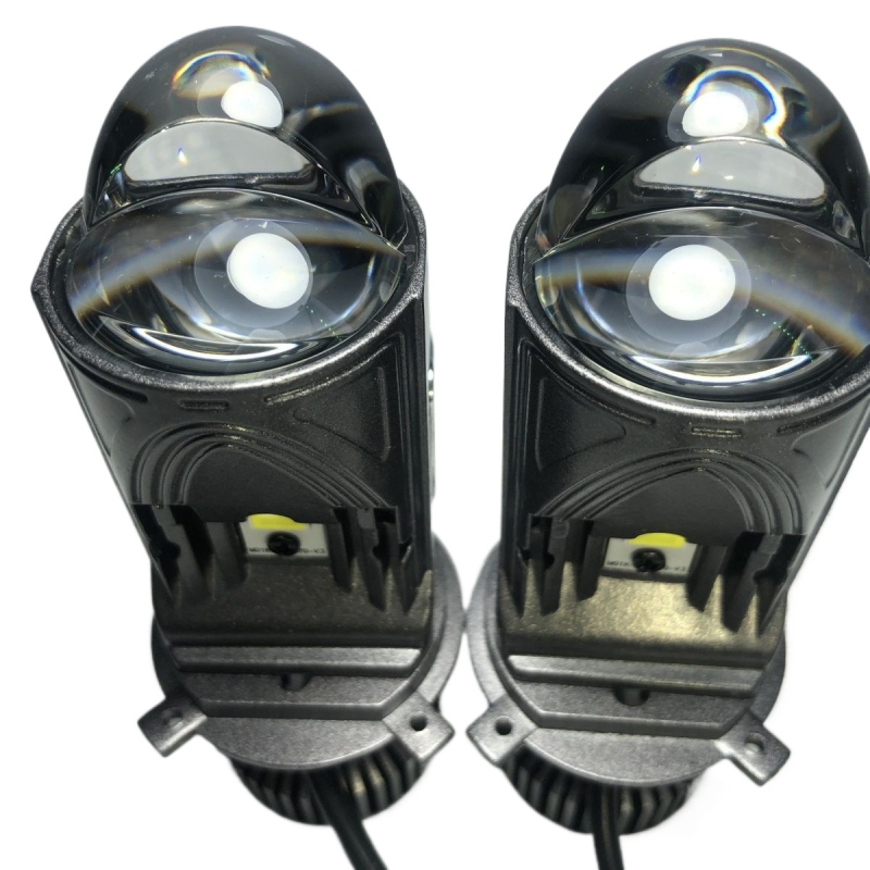 55W H4 autófényszóró lézeres mátrix lencsével, három fényforrással, integrált távoli és közel fény