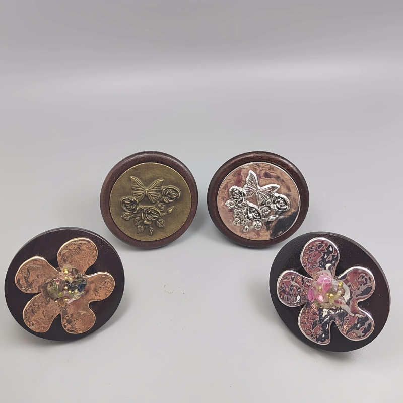 ARTIC W17145 mâner pentru dulap/sertar cu floare încrustată — placare electroplată, montaj pe suprafață, stil Nou Chinezesc / Simplitate modernă / Lux ușor