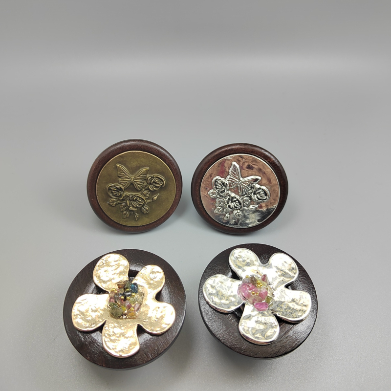 ARTIC W17145 mâner pentru dulap/sertar cu floare încrustată — placare electroplată, montaj pe suprafață, stil Nou Chinezesc / Simplitate modernă / Lux ușor