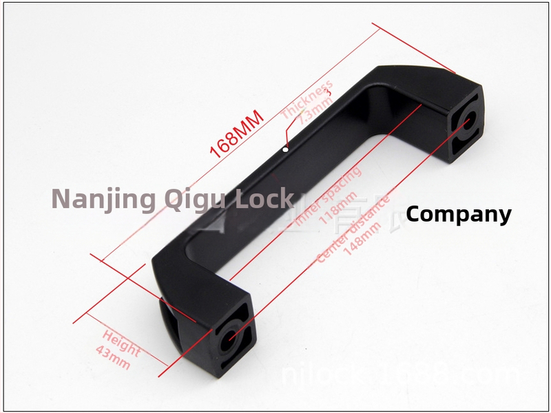 Qigu štvorhranná nylonová plastová rukoväť pre stroje - modely C90/C120/C180; Materiál: technická plastová; Určené pre elektromechanické zariadenia, elektrické skrine a stroje