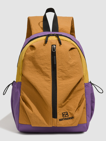 Nailona mugursoma brīvdienu un ceļojumu vajadzībām, lielas ietilpības, rāvējslēdzēja atvērums, iekšējās kabatas telefoniem un dokumentiem, laminēta rāvējslēdzēja kabata, elpojoša, rudens 2025