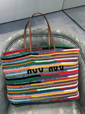 Utcai trend szalma tote táska, vödör alakú, mágneses zár, belső cipzáros zseb