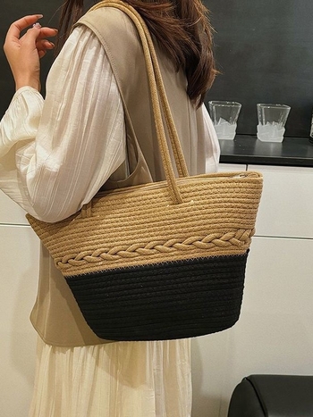 Pamutfonalból szőtt tote táska, városi minimalist stílus, vízszintes négyszögletes forma, nyitott felső rész, laminált cipzáras zseb, dupla vállpánt