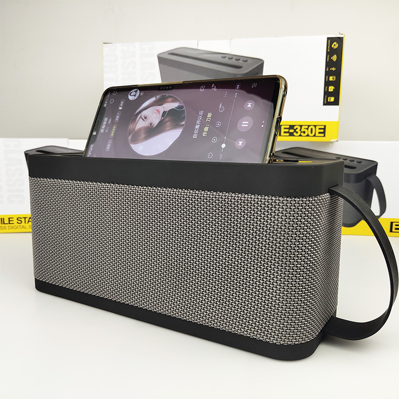Prijenosni Bluetooth zvučnik, 2x7W, Bluetooth 5.0, 40Hz-20kHz, domet do 10 m, ugrađena baterija