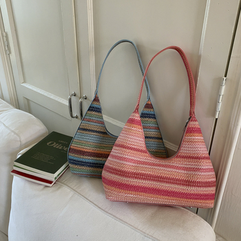 Ženska torbica u obliku kanta, sofisticiran stil za zrelu ženu, zatvaranje na zip, podstava od poliestera, proljeće 2025 izlazak