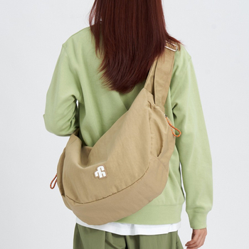 VAOPER pánska crossbody taška, nylonový materiál, nepremokavá, street-trendy štýl