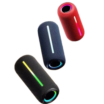 Prijenosni Bluetooth zvučnik s dubokim basom, Bluetooth 5.3, snaga 10W, IPX5 vodootporno, ugrađena baterija 4000–6000 mAh, raspon frekvencija 20 Hz–20 kHz