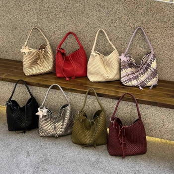 THE Szalma Tote Táska — Kézzel készített, Szőtt, Nagy kapacitású, PU bélés, Laminált cipzáras zseb, Vízszintes Négyzetes Forma, Egy vállpánt