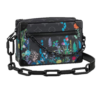 Geantă crossbody pentru bărbați cu model monogram, material PVC, impermeabilă, căptușeală din pânză, toamnă 2025
