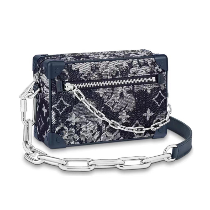 Geantă crossbody pentru bărbați cu model monogram, material PVC, impermeabilă, căptușeală din pânză, toamnă 2025