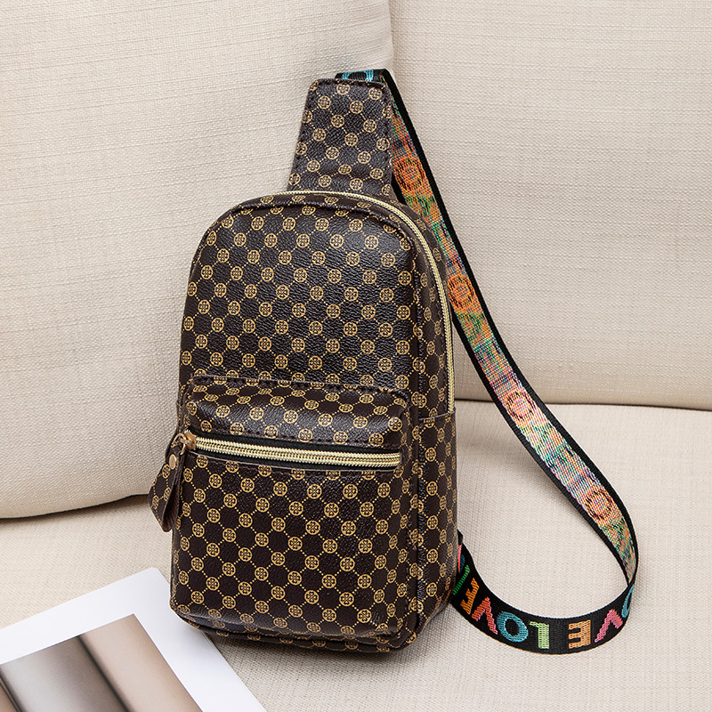 Geantă de umăr pentru femei din PU, imprimeu, design exterior tridimensional, închidere cu fermoar, vară 2024, buzunare interioare pentru telefon și card de identitate