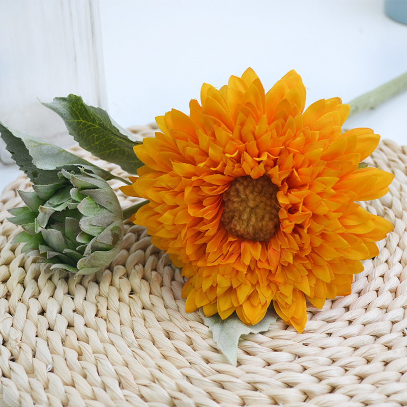 Buchet de floarea soarelui artificial – mătase, lucru manual cu relief și imprimare 3D; ramură unică; pentru nunți, exterior, recuzită pentru fotografie, decor de casă