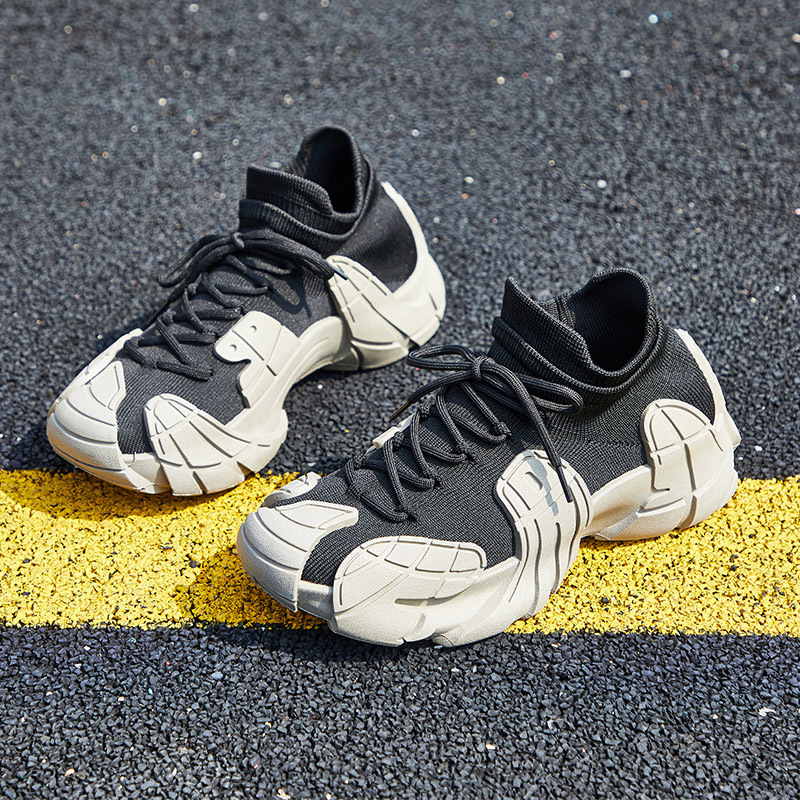 Ženske tenisice Flyknit, visok gornji dio, gumena potplata, prednje vezivanje, visina pete 3–5 cm, svakodnevna upotreba