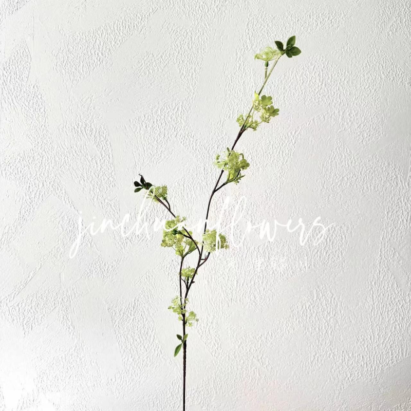 Τεχνημένα μεταξωτά άνθη σε κλαδάκι ιτιάς — διακόσμηση γάμου, φωτογράφηση και οικιακή διακόσμηση