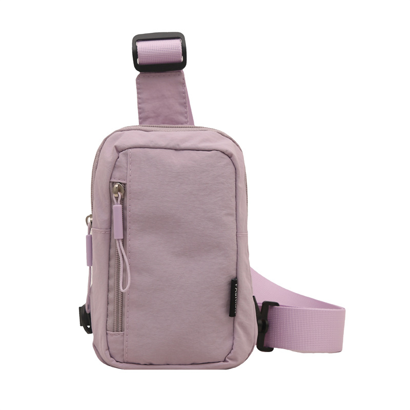 Ženska crossbody torba u urbanom jednostavnom stilu — kompaktan dizajn; materijal: specijalni materijal; otvaranje: zatvarač; unutarnja pretinica za mobitel; vanjski tip torbe: trodimenzionalna torba; sezona: ljeto 2025