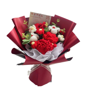 Pletena buket karanfila i vječnih cvjetova – ručno izrađeni dar za Majčin dan