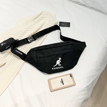 Crossbody torba s ulicnim trendom, Oxford platno, zatvarač, trodimenzionalni dizajn, unutarnji džepovi za telefon i identifikacijsku karticu