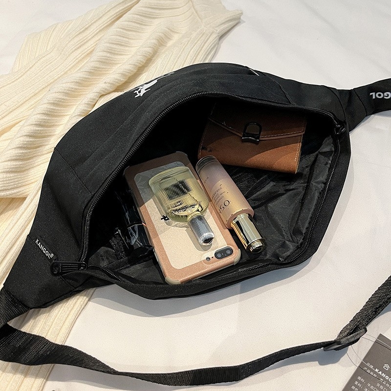 Crossbody torba s ulicnim trendom, Oxford platno, zatvarač, trodimenzionalni dizajn, unutarnji džepovi za telefon i identifikacijsku karticu