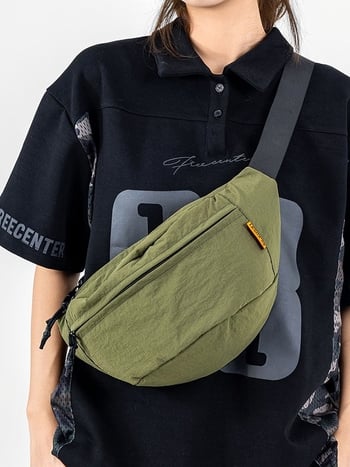 Studentska crossbody torba, urban minimalistički stil, Oxford tkanina, poliester podstava, velika kapaciteta, unutarnji džep za telefon i laminirani džep sa zatvaračem