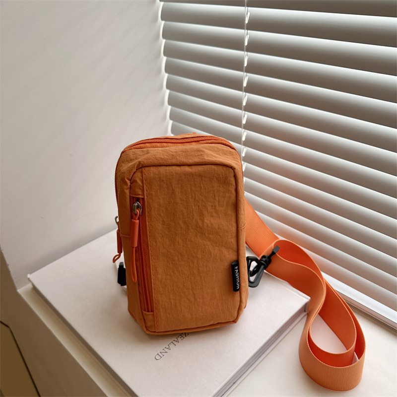 Crossbody torba za telefon - Urban stil, Specijalni materijal, Proljeće 2025, Zip zatvarač, Poliester podstava