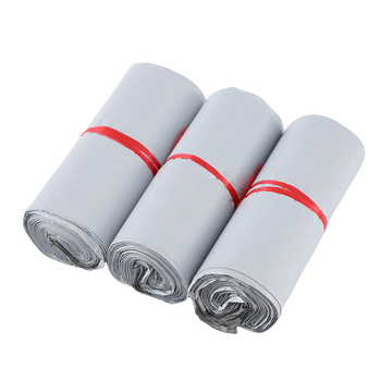 Bijela debela polietilenska ekspres vrećica, samouzavaranje, vodootporna logistička ambalaža, nosivost 10 kg, duljina zatvaranja 4–4,5 cm.